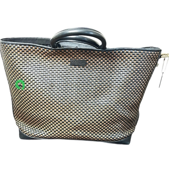 Coach 71296 weekend tote bag As Is - Picture 13 of 14